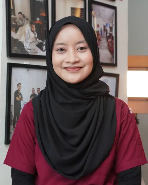 Fisioterapis Nuraneesha dari Jom Physio